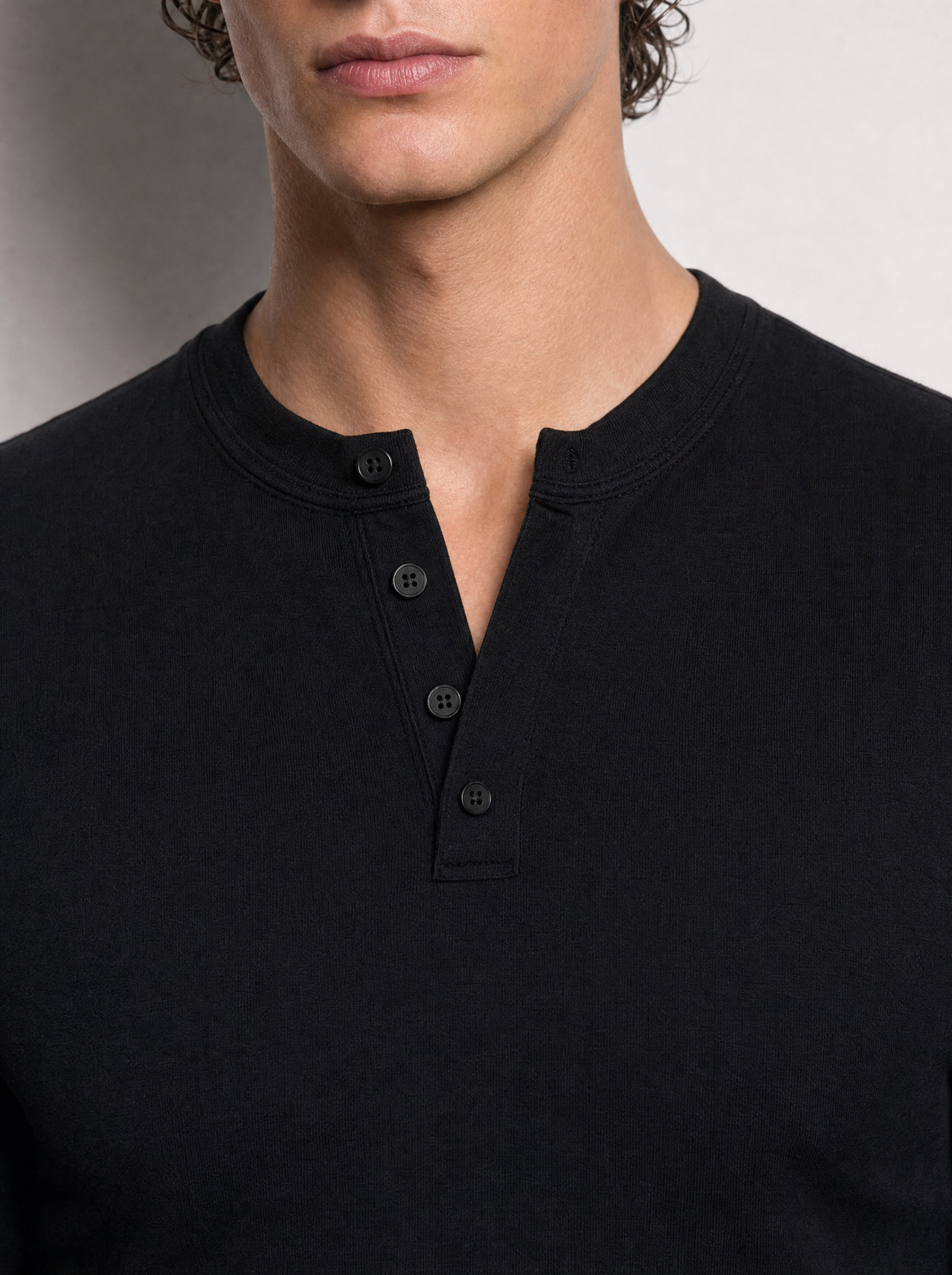Rogue Henley